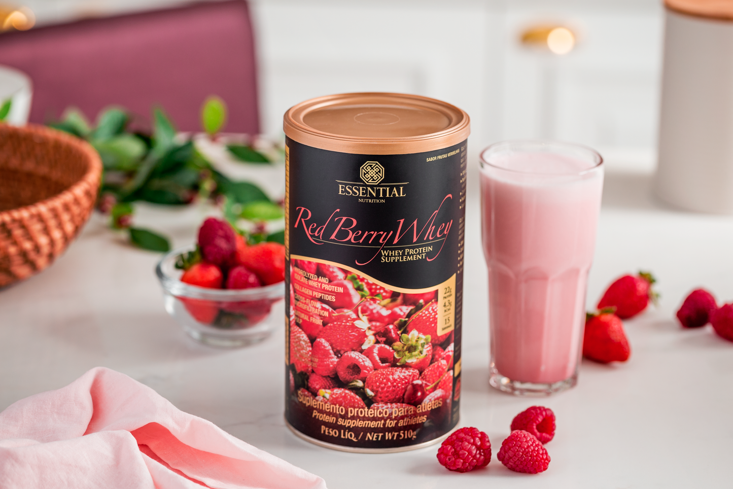 ESSENTIAL - Red Berry Whey (Lata)