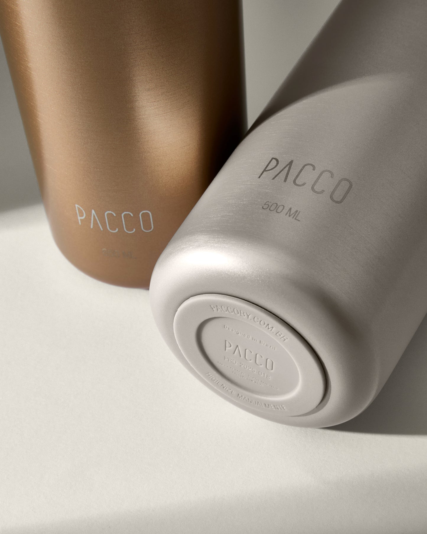 PACCO - GARRAFA VYTA GOLD 650ML