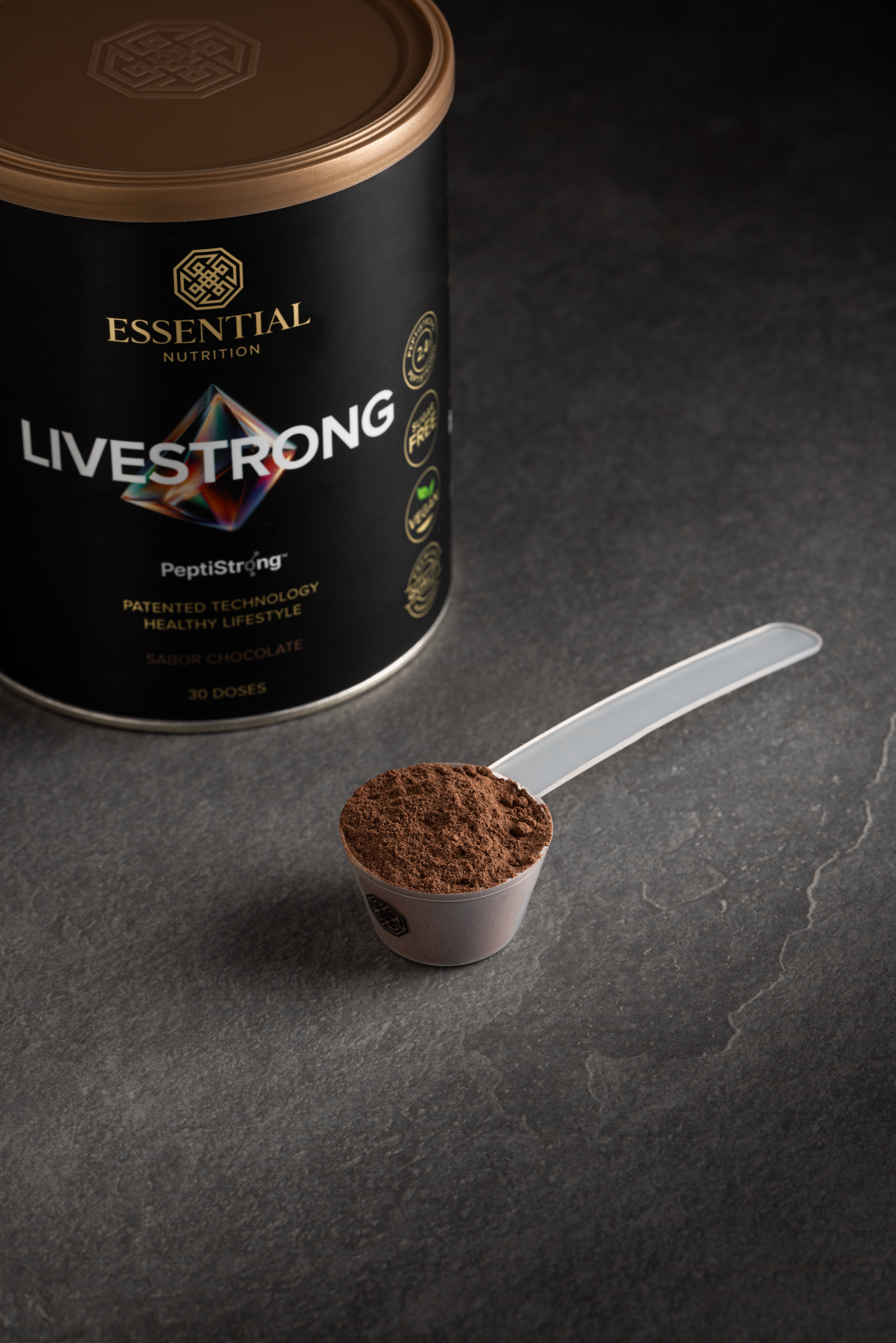 ESSENTIAL - Livestrong (lata)
