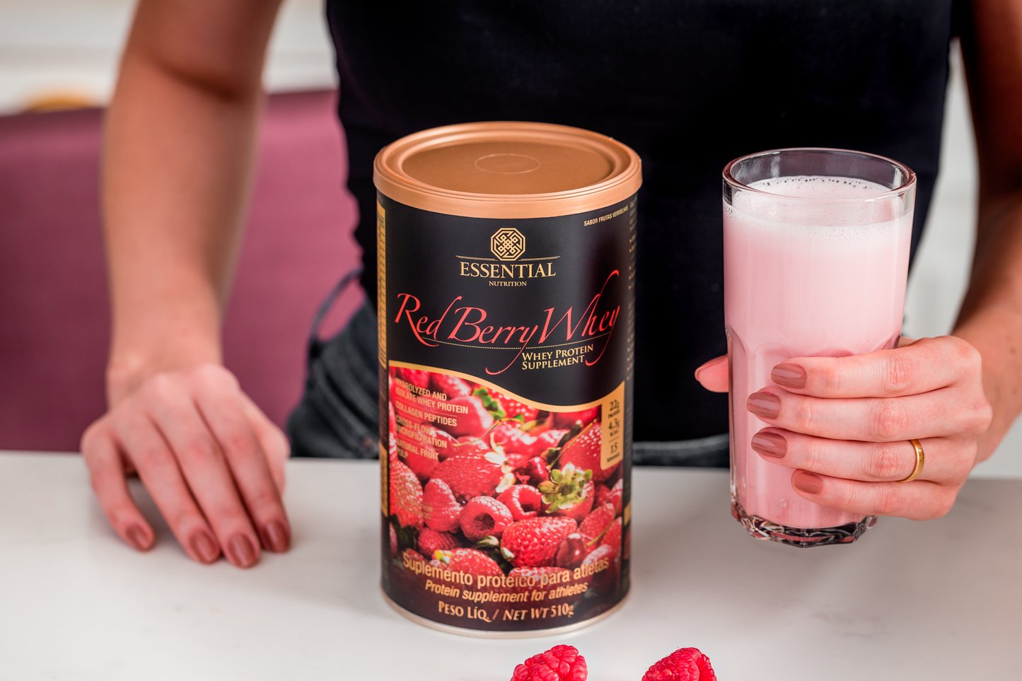 ESSENTIAL - Red Berry Whey (Lata)